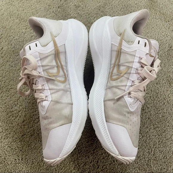 Nike Air Zoom Winflo 8 Color Violet Running Shoes Womens Size 8 - Picture 8 of 13